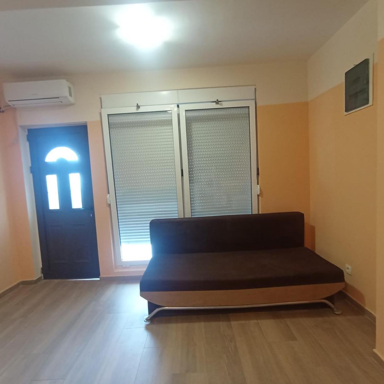 Apartment студия рядом с тц мега малл, микс маркт, техномакс