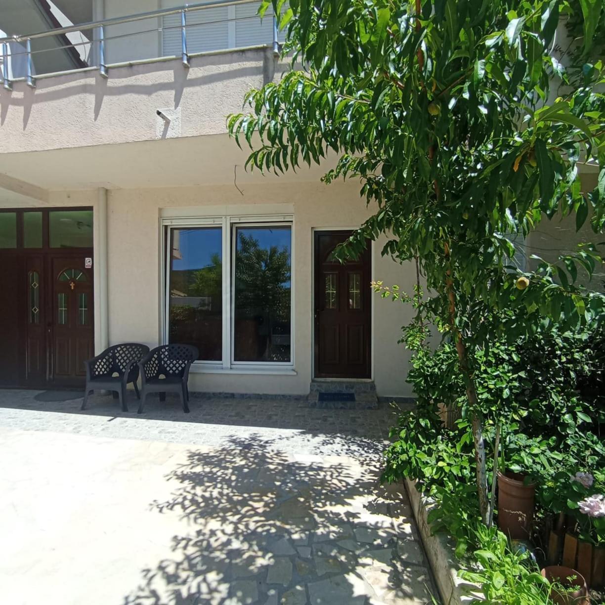 студия рядом с тц мега малл, микс маркт, техномакс Apartment *